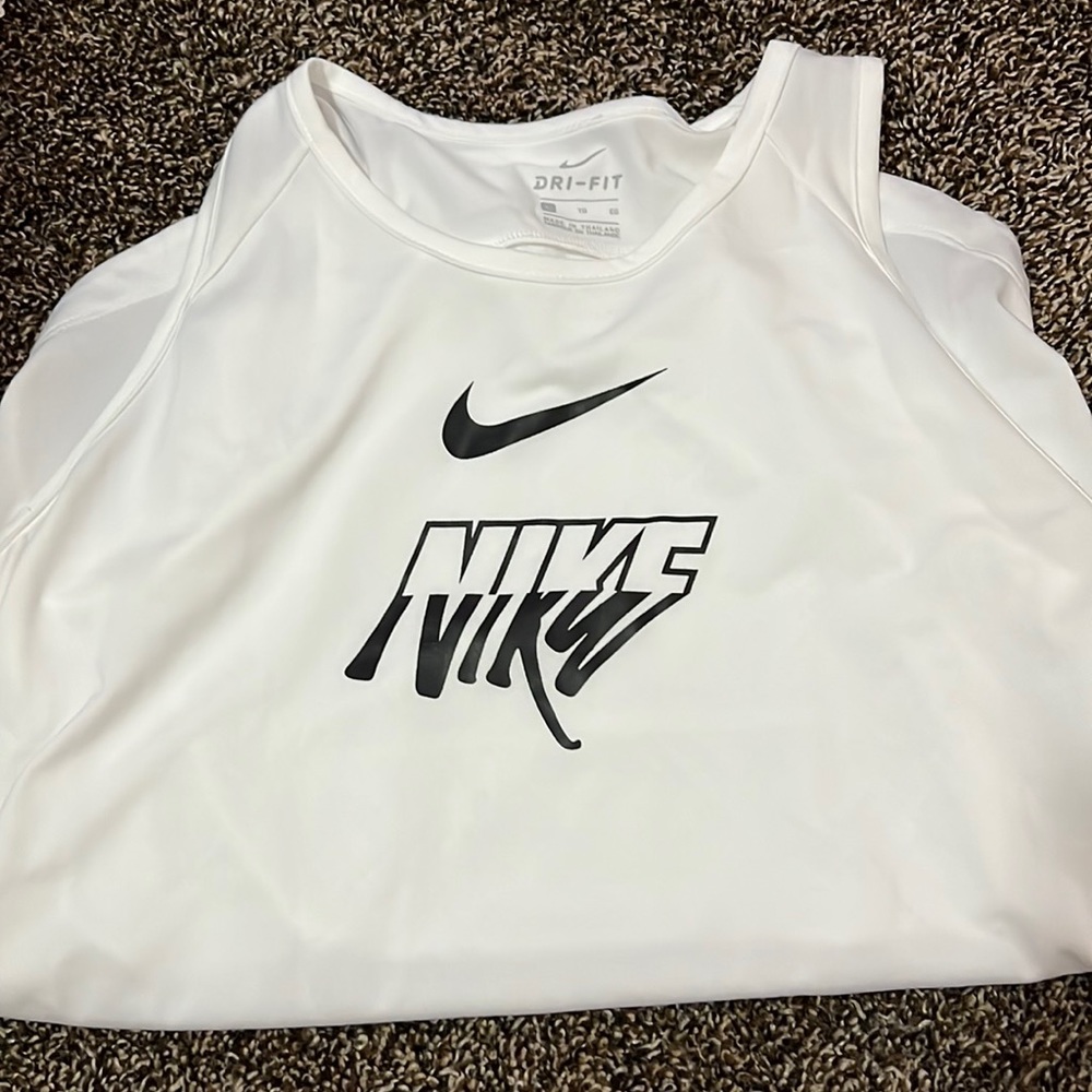Nike dri fit tank